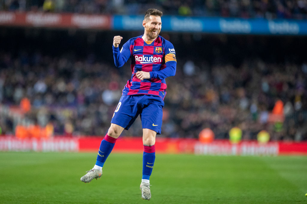 Barcelona are obliged to extend Lionel Messi’s deal with the club, claims Josep Maria Bartomeu