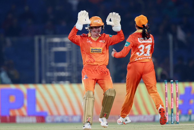 ‌WPL 2024 | Twitter reacts to Mooney-Wolvaardt peppering RCB to setup Giants’ maiden win