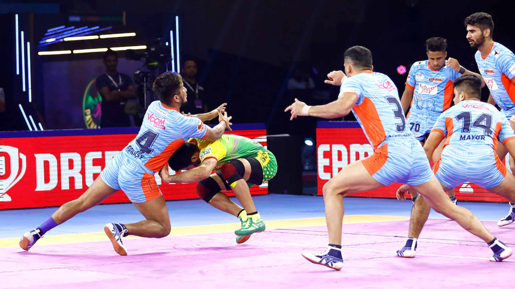 PKL 2019 | Pardeep Narwal shines again as Patna Pirates thrash Bengal Warriors 69-41