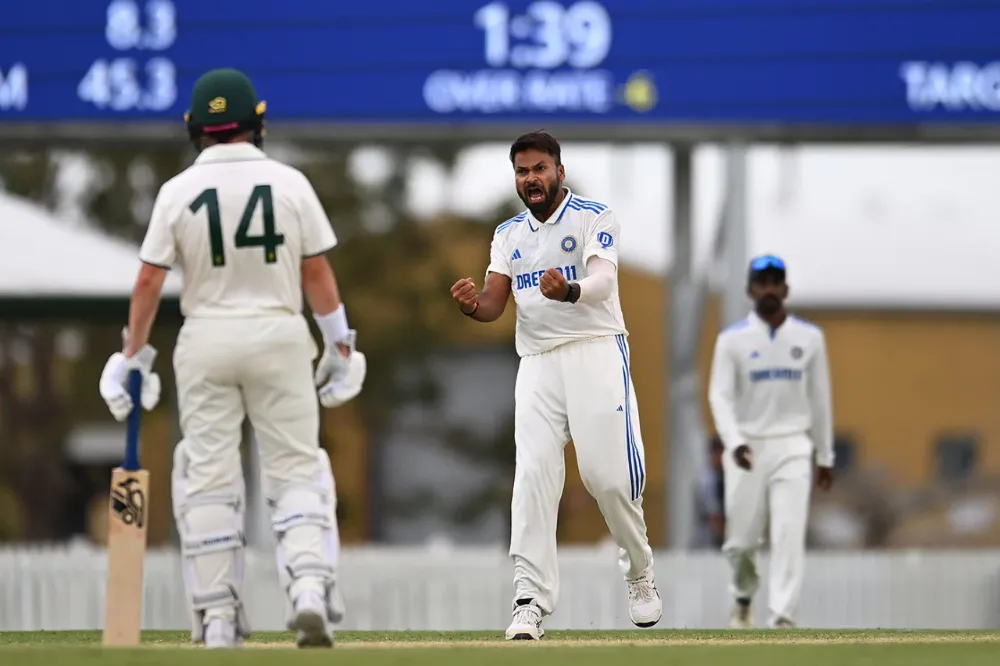 WATCH, AUS-A vs IND-A | Mukesh Kumar’s expert hammering keeps the groundsman at bay amidst absolute Mackay  scenes