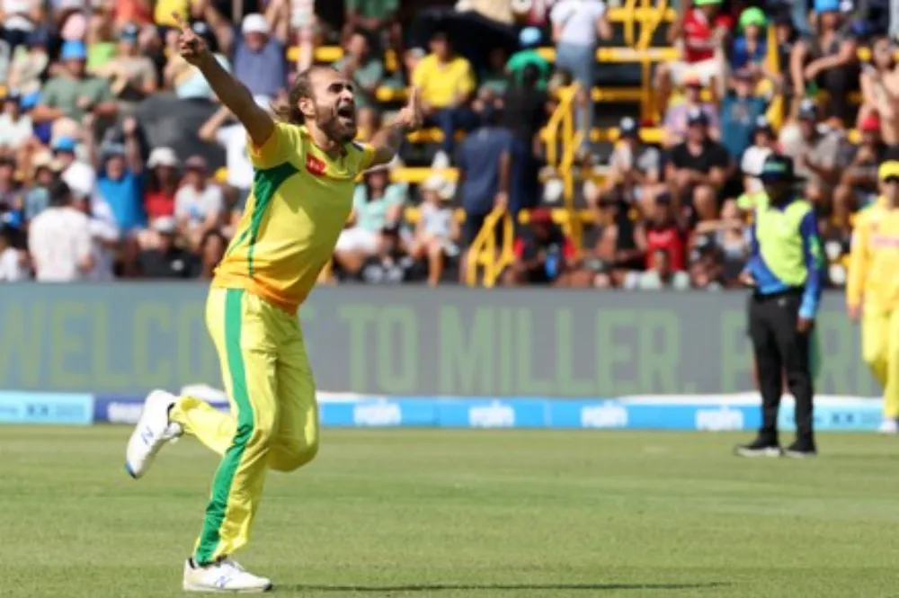 SA20 | Twitter in awe after acrobatic Tahir hits "siu" following age-defying screamer