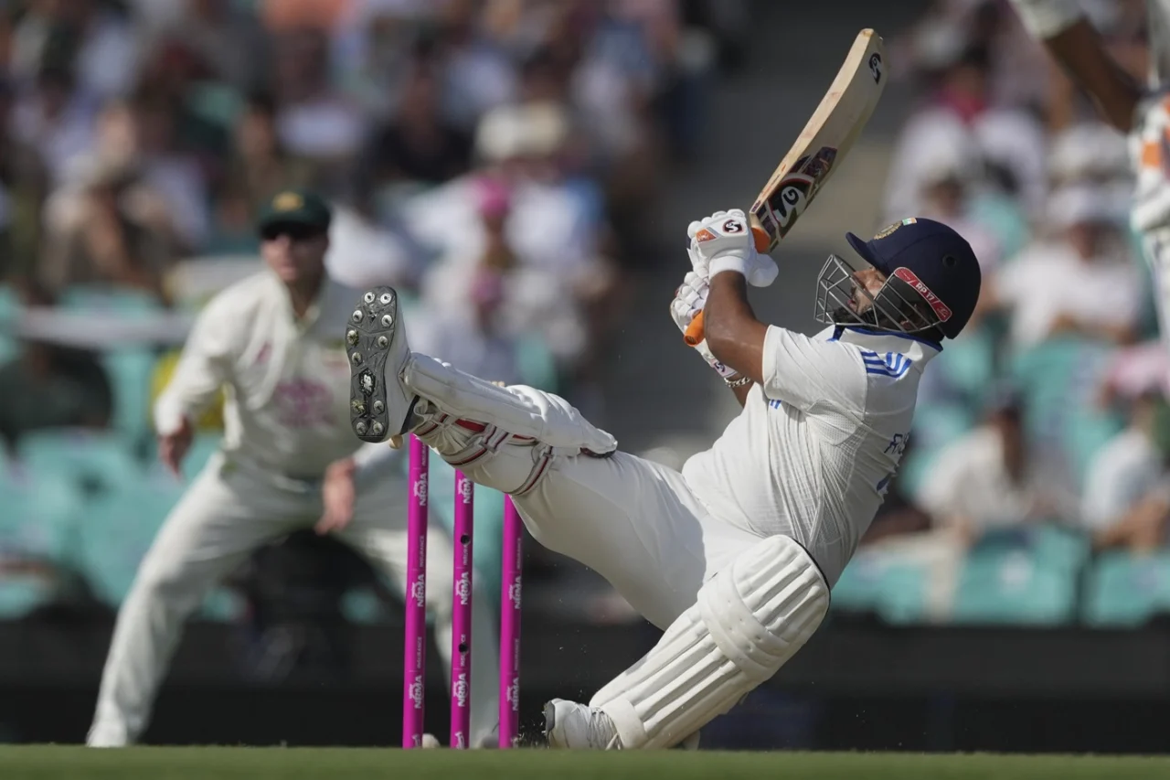 BGT 2024 | Twitter hails Rishabh Pant’s fierce comeback as he smashes Starc for two stunning sixes