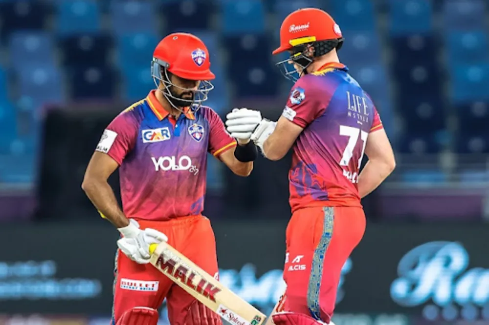 ILT20 | Twitter reacts to Sikandar Raza’s heroics as Dubai Capitals beat Desert Vipers