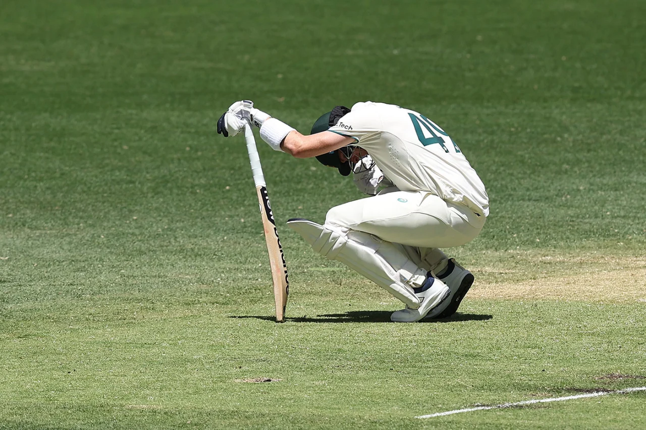 BGT | Twitter reacts to Smith helplessly watching on as rolling ball disturbs his stumps