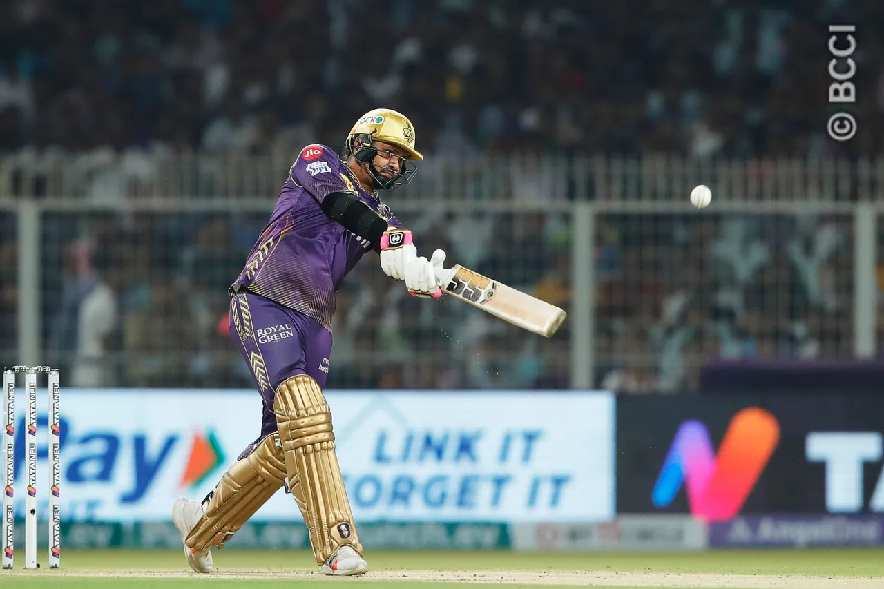 ‌IPL 2024 | Twitter abuzz as Narine survives despite umpire’s leisurely decision-making 