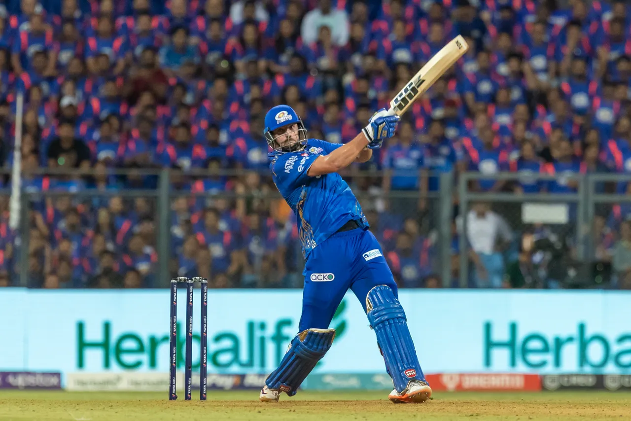 IPL 2023, MI vs PBKS | Twitter in awe of David as he makes Nita Ambani's jaw drop with monstrous six