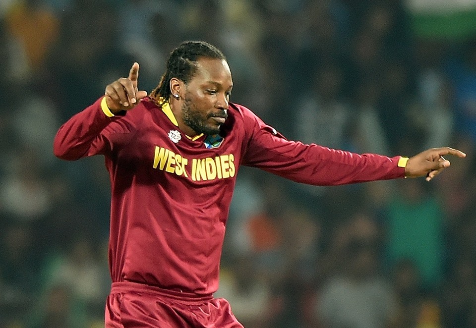 Chris Gayle visits Old Trafford; jests about becoming striker for Manchester United