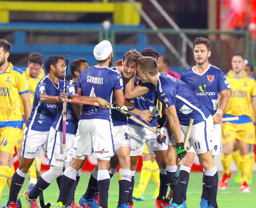 HIL 2016 | Fuchs, Yousuf star in Dabang Mumbai's 10-4 win over Punjab Warriors